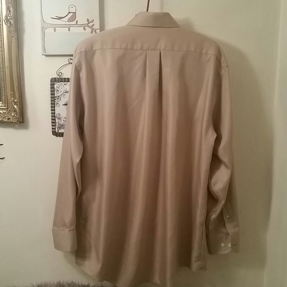 Stafford dress shirt, 34 -35 Men's - Picture 3 of 5